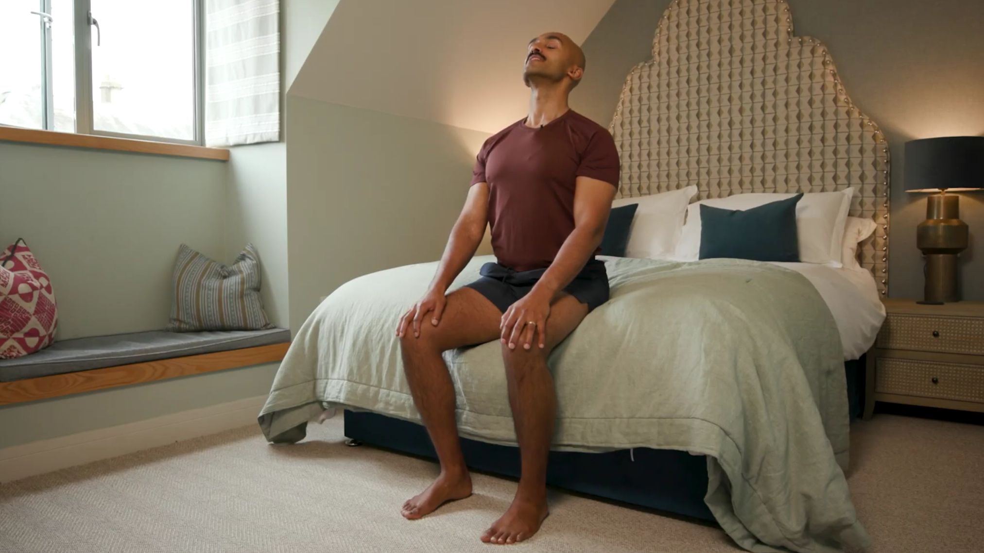 I’m a yoga therapist specializing in Parkinson’s and these are my four recommended exercises to improve posture and mobility