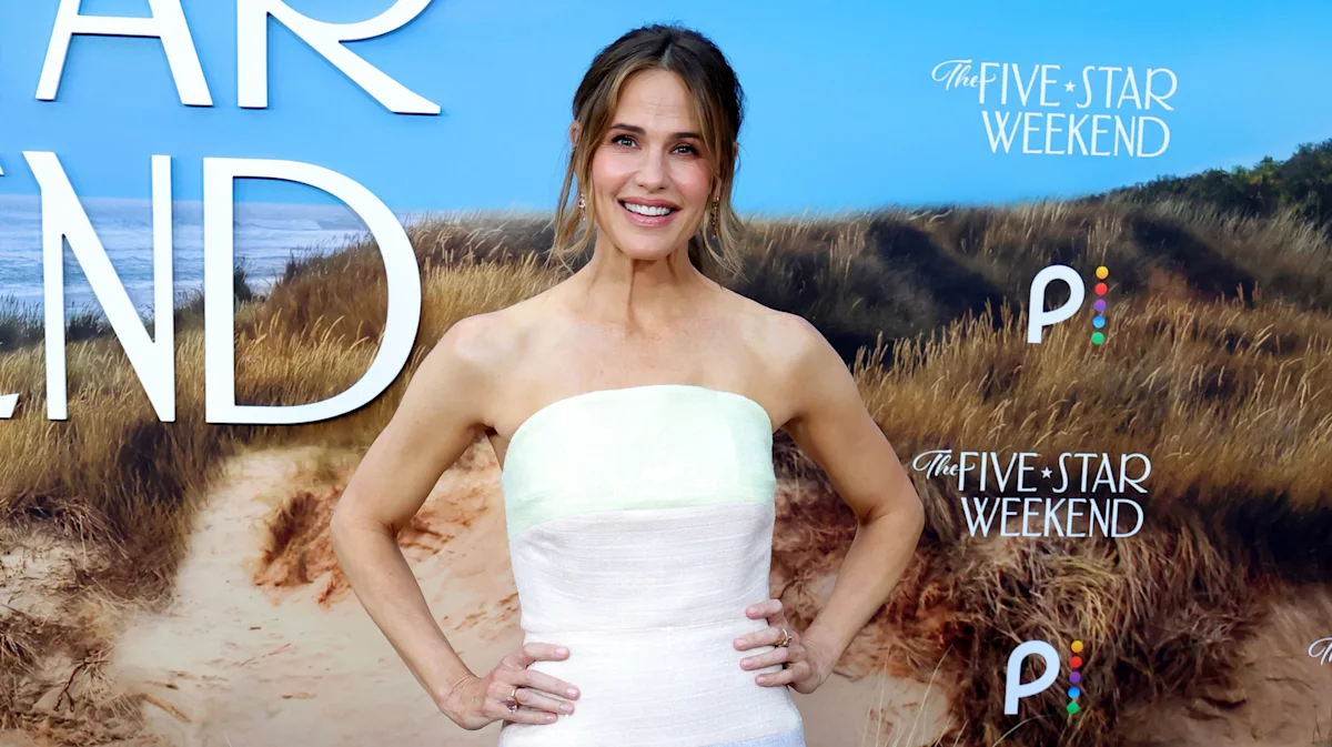 Jennifer Garner Is Never Afraid To Post A Makeup-Free Pic & We Love Her For It