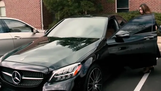 Customer Tracked Her Mercedes to a Bar After Technician Took It for a ‘Test Drive’