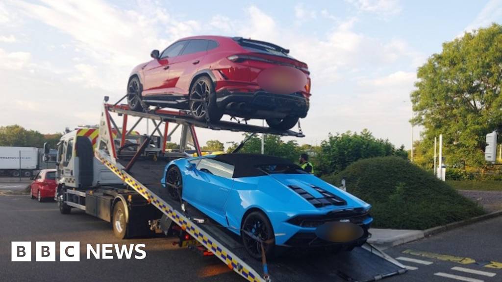 Essex Police seize super cars after peak-time convoy on M11