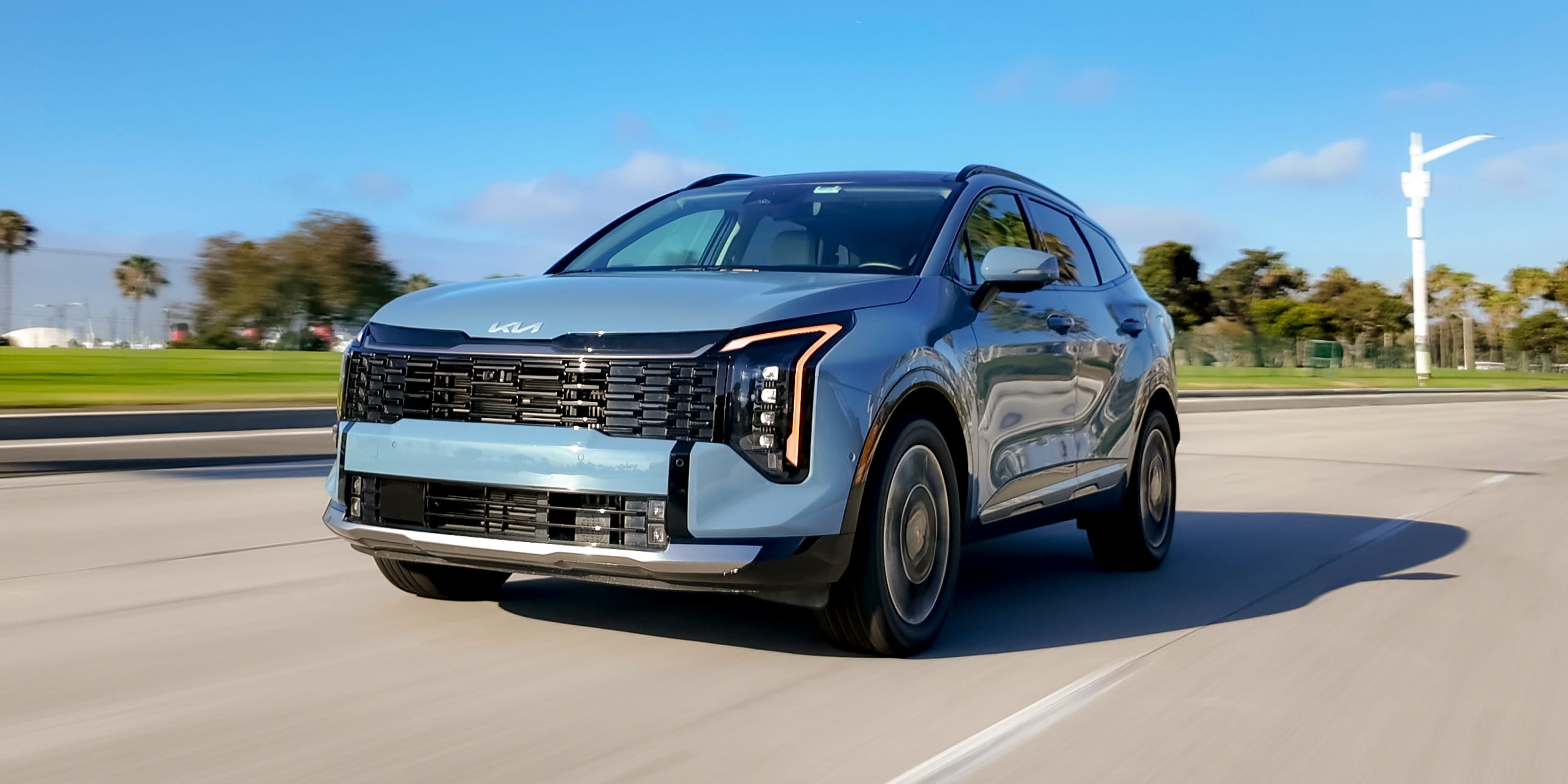 Tested: 2026 Kia Sportage Hybrid Clocks Some Wins and Losses
