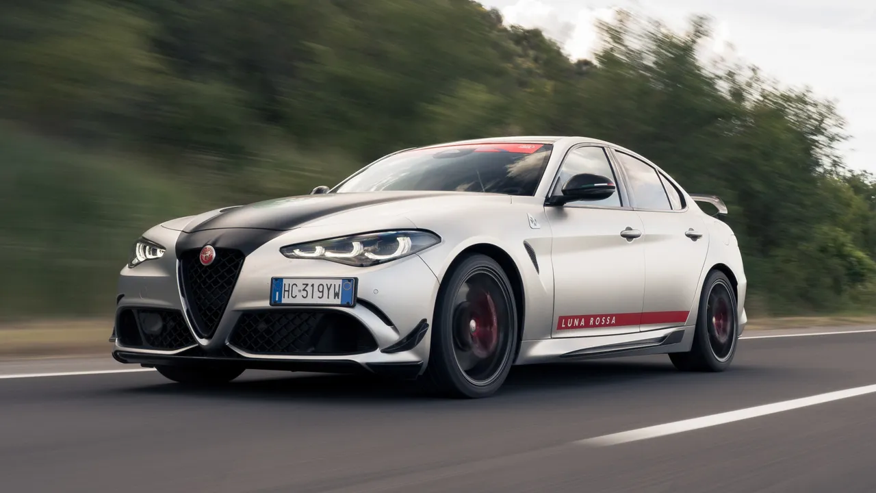 Alfa Romeo Giulia Quadrifoglio Luna Rossa review: not for the shy and retiring Reviews 2026